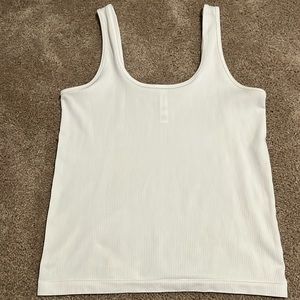 NWOT Athleta Renew Scoop Tank